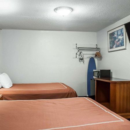 Castle Inn & Suites Niagara Falls Kültér fotó