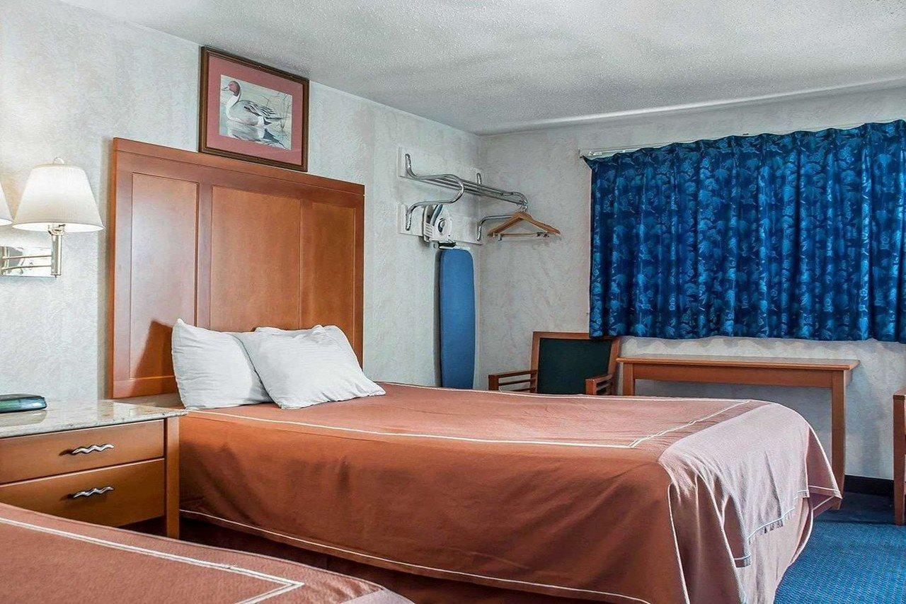 Castle Inn & Suites Niagara Falls Kültér fotó