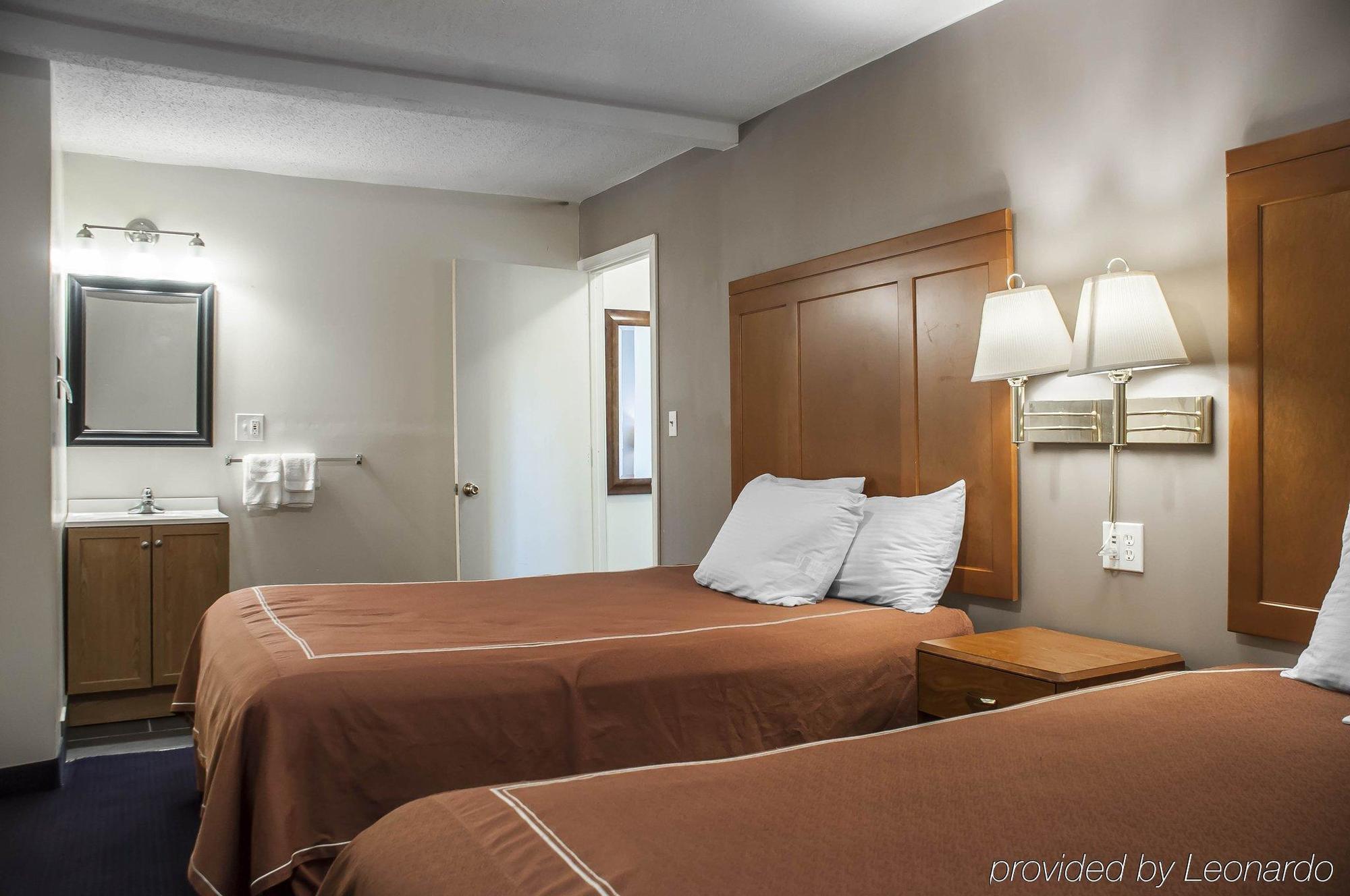 Castle Inn & Suites Niagara Falls Kültér fotó