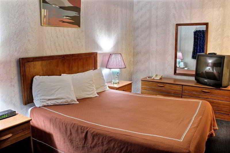 Castle Inn & Suites Niagara Falls Kültér fotó