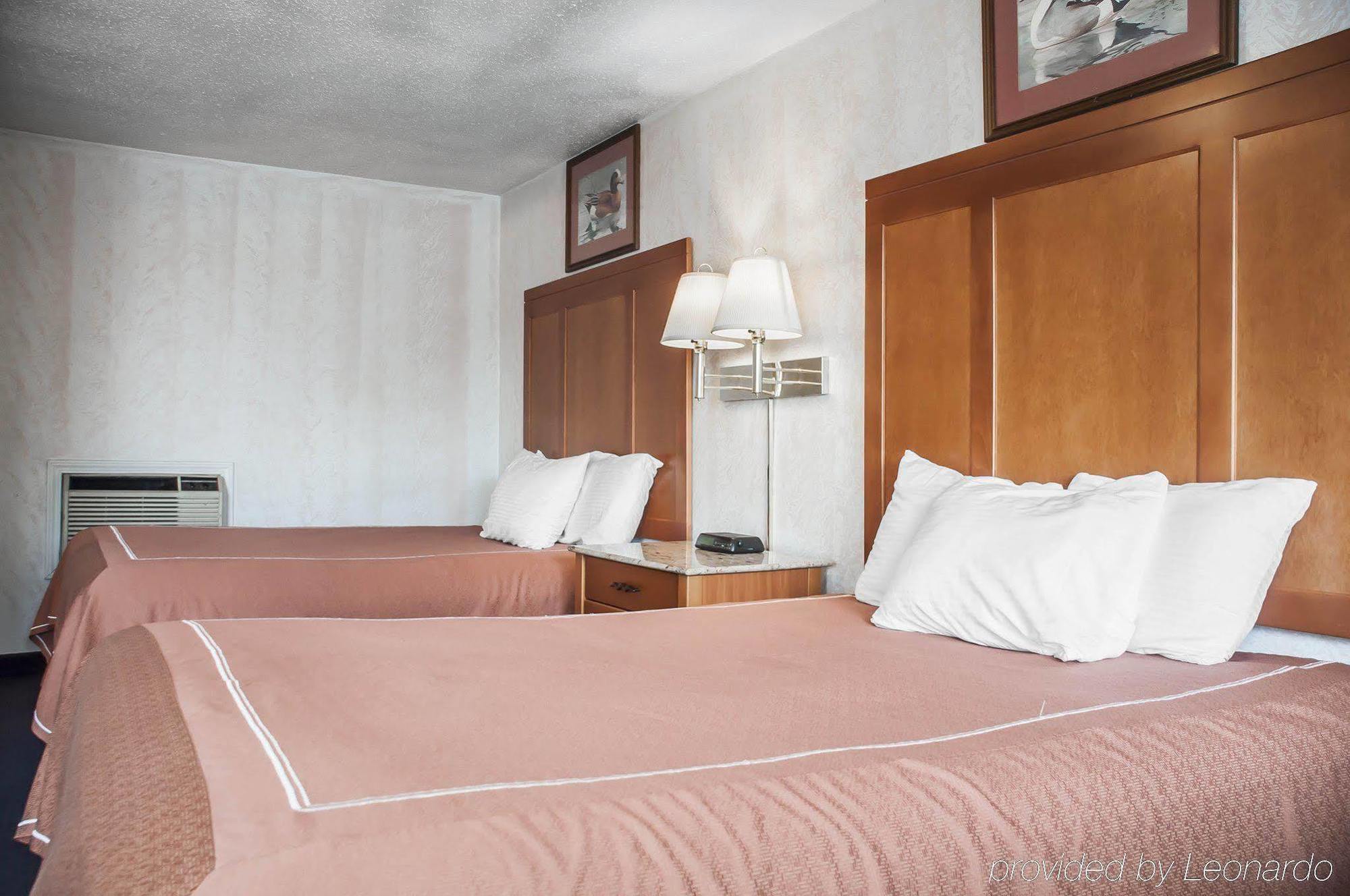 Castle Inn & Suites Niagara Falls Kültér fotó