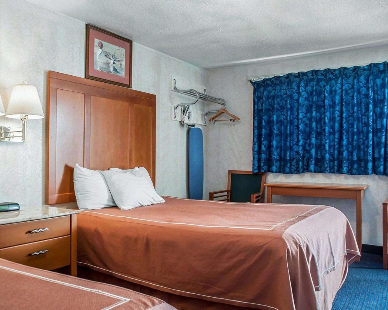 Castle Inn & Suites Niagara Falls Kültér fotó