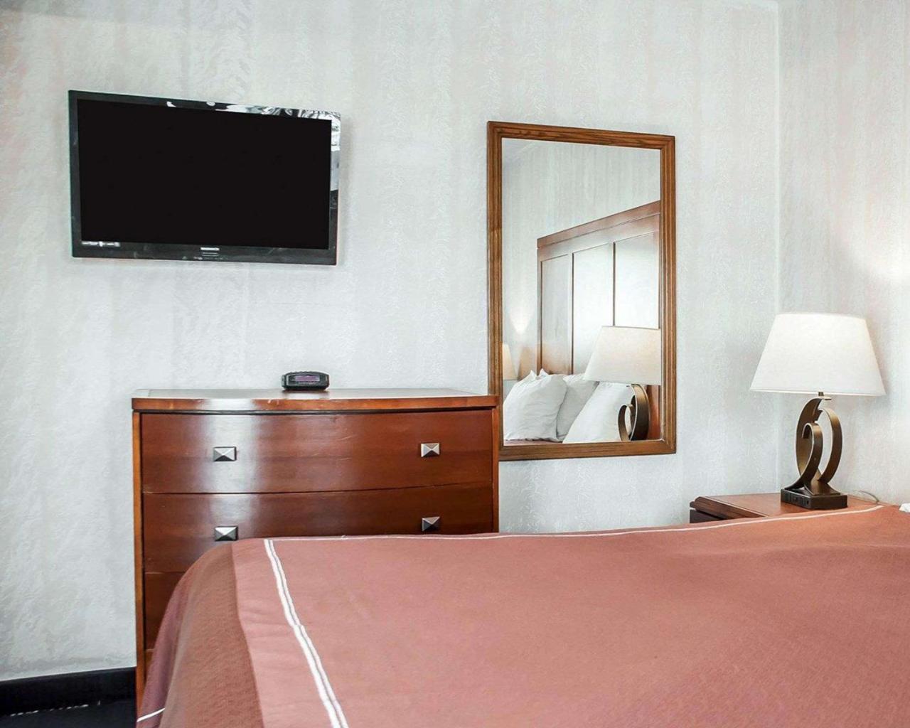 Castle Inn & Suites Niagara Falls Kültér fotó